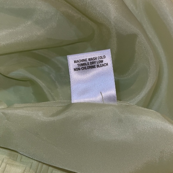 Lime green dress - Picture 10 of 10